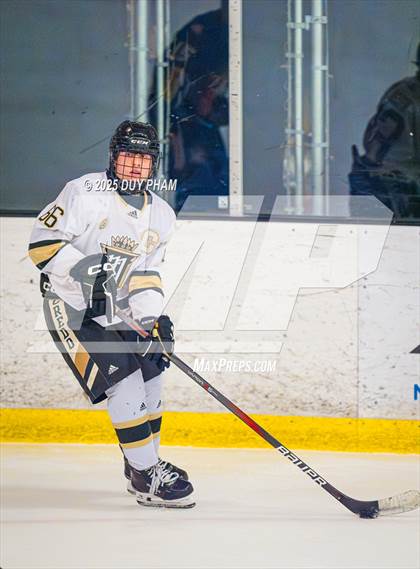 Thumbnail 2 in Servite VS Bishop Amat photogallery.