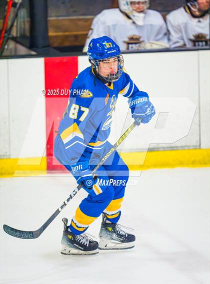 Thumbnail 1 in Servite VS Bishop Amat photogallery.
