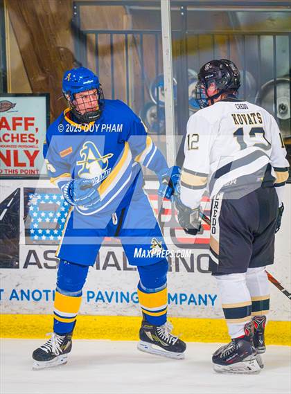 Thumbnail 3 in Servite VS Bishop Amat photogallery.