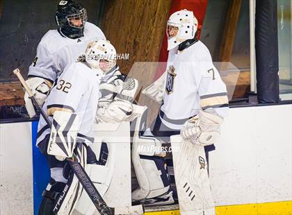 Thumbnail 2 in Servite VS Bishop Amat photogallery.