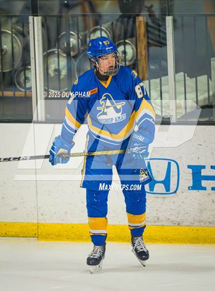 Thumbnail 2 in Servite VS Bishop Amat photogallery.