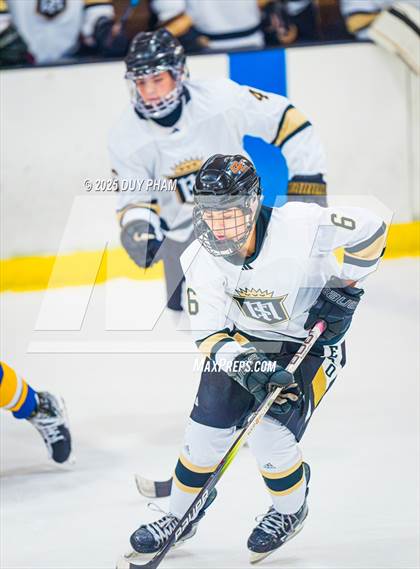 Thumbnail 2 in Servite VS Bishop Amat photogallery.