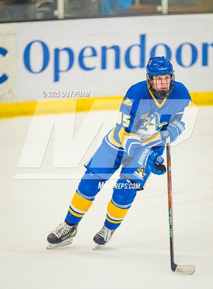 Thumbnail 1 in Servite VS Bishop Amat photogallery.