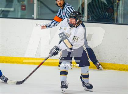 Thumbnail 1 in Servite VS Bishop Amat photogallery.