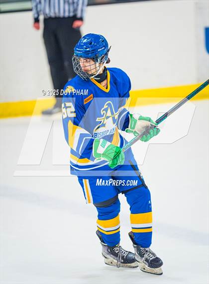Thumbnail 1 in Servite VS Bishop Amat photogallery.