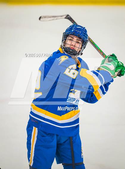 Thumbnail 3 in Servite VS Bishop Amat photogallery.