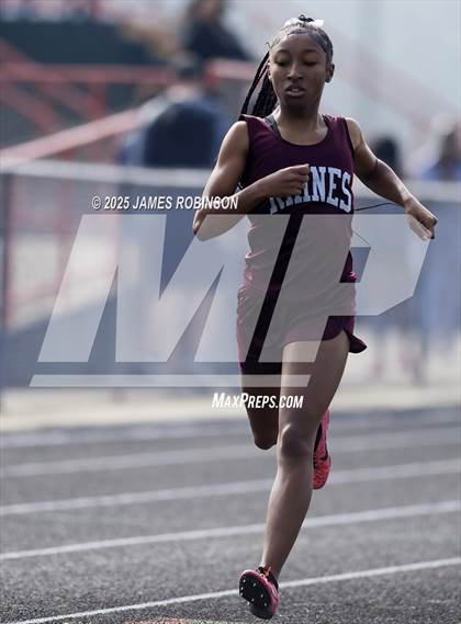 Thumbnail 2 in Mandarin Preseason Classic (300m) photogallery.