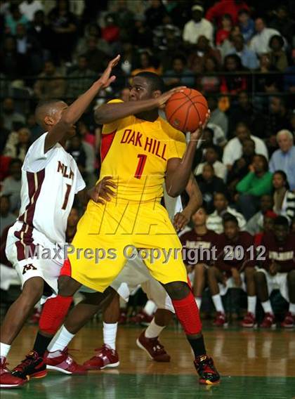 Thumbnail 1 in Melrose vs. Oak Hill Academy photogallery.