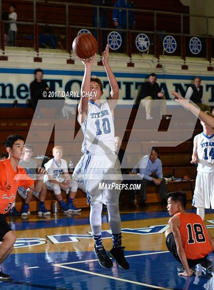 Thumbnail 1 in San Marino vs South Pasadena (San Marino Tournament) photogallery.