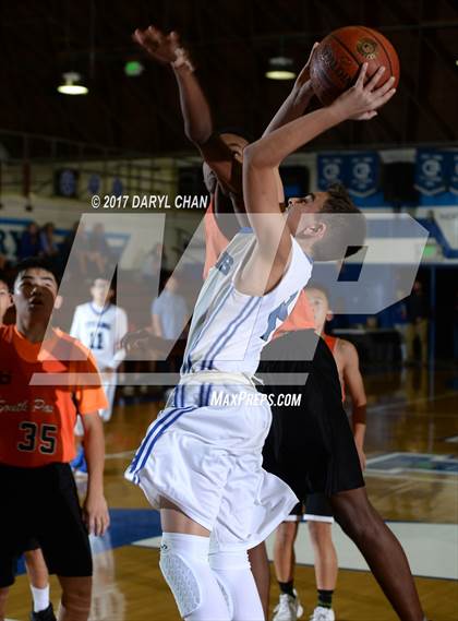 Thumbnail 2 in San Marino vs South Pasadena (San Marino Tournament) photogallery.