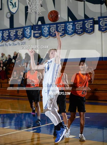Thumbnail 1 in San Marino vs South Pasadena (San Marino Tournament) photogallery.