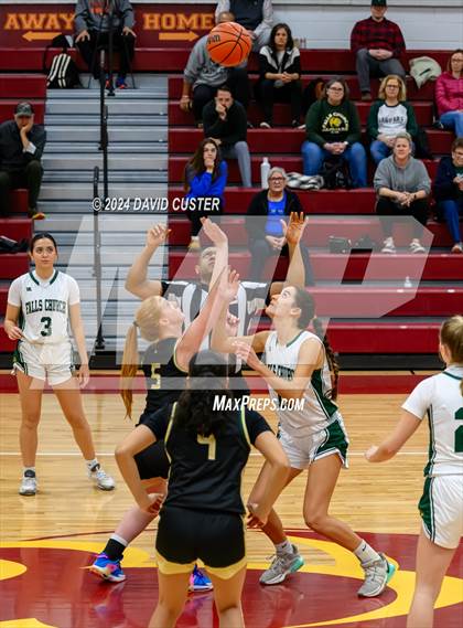 Thumbnail 1 in Langley @ Falls Church (Cougar Holiday Classic) photogallery.