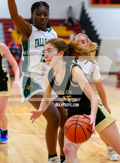 Thumbnail 1 in Langley @ Falls Church (Cougar Holiday Classic) photogallery.