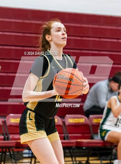 Thumbnail 3 in Langley @ Falls Church (Cougar Holiday Classic) photogallery.