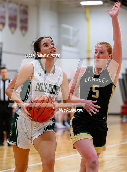 Thumbnail 3 in Langley @ Falls Church (Cougar Holiday Classic) photogallery.