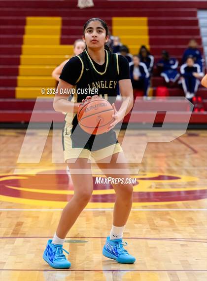 Thumbnail 1 in Langley @ Falls Church (Cougar Holiday Classic) photogallery.