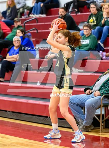Thumbnail 3 in Langley @ Falls Church (Cougar Holiday Classic) photogallery.