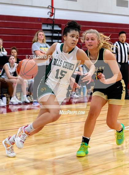 Thumbnail 1 in Langley @ Falls Church (Cougar Holiday Classic) photogallery.