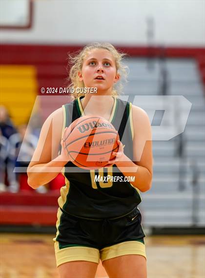 Thumbnail 1 in Langley @ Falls Church (Cougar Holiday Classic) photogallery.