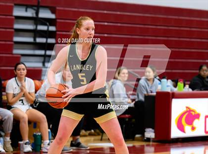 Thumbnail 2 in Langley @ Falls Church (Cougar Holiday Classic) photogallery.