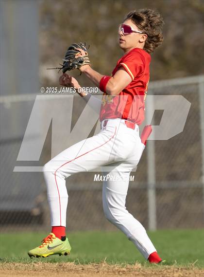 Thumbnail 1 in North Catholic @ Hopewell photogallery.