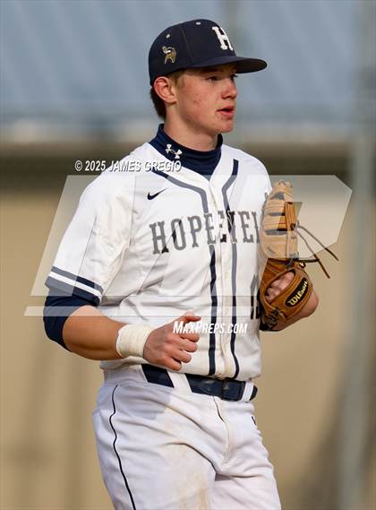 Thumbnail 2 in North Catholic @ Hopewell photogallery.