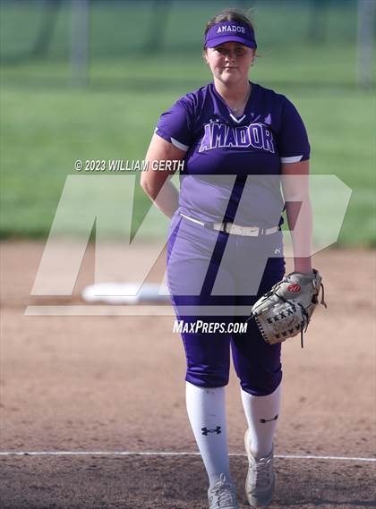 Thumbnail 1 in Kimball @ Amador Valley photogallery.
