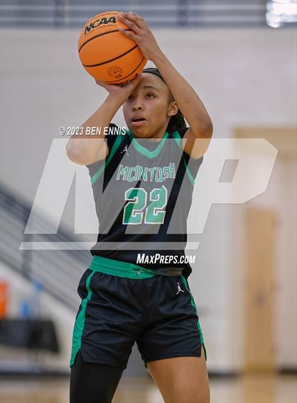 Thumbnail 1 in Gainesville vs McIntosh (MLK Luella HoopKlub Showcase) photogallery.