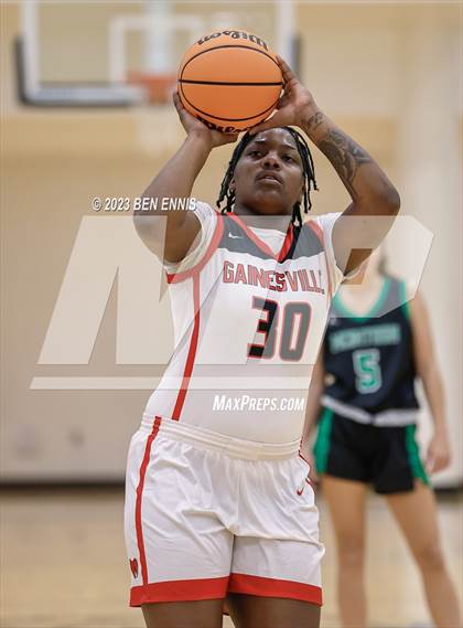 Thumbnail 1 in Gainesville vs McIntosh (MLK Luella HoopKlub Showcase) photogallery.