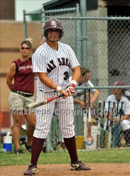 Thumbnail 3 in Bay Shore vs Clarence (NYSPHSAA Class AA Semifinal) photogallery.