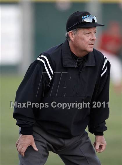 Thumbnail 1 in St. Mary's vs Jesuit (CIF SJS D1 Final - Game 3) photogallery.