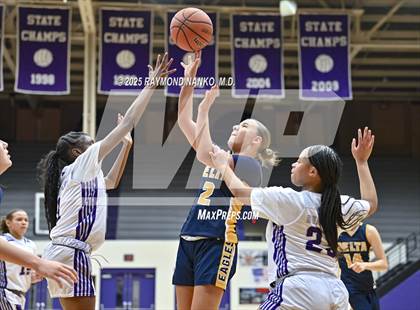 Thumbnail 1 in JV: Delta @ Muncie Central photogallery.