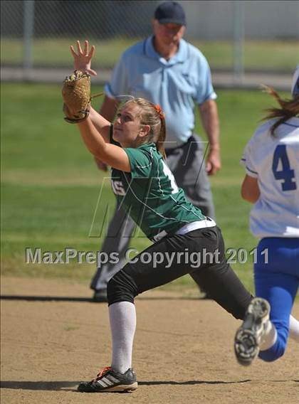 Thumbnail 1 in Poway @ Ramona photogallery.