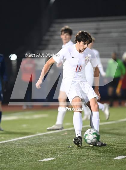 Thumbnail 1 in Denver East vs. Valor Christian (CHSAA 5A Second Round ) photogallery.