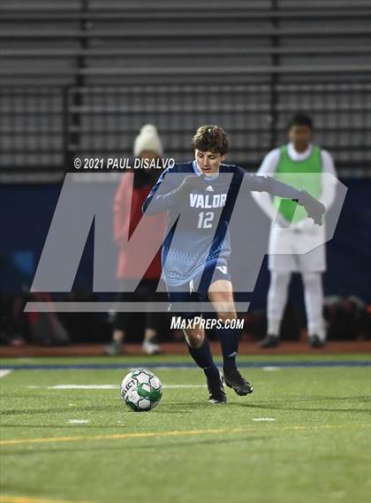 Thumbnail 2 in Denver East vs. Valor Christian (CHSAA 5A Second Round ) photogallery.