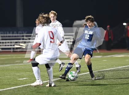 Thumbnail 3 in Denver East vs. Valor Christian (CHSAA 5A Second Round ) photogallery.