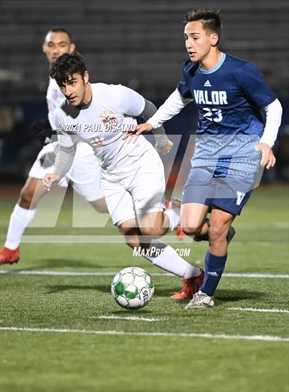 Thumbnail 3 in Denver East vs. Valor Christian (CHSAA 5A Second Round ) photogallery.