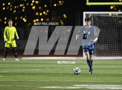 Thumbnail 2 in Denver East vs. Valor Christian (CHSAA 5A Second Round ) photogallery.