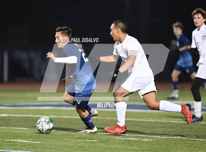 Thumbnail 2 in Denver East vs. Valor Christian (CHSAA 5A Second Round ) photogallery.
