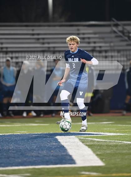 Thumbnail 3 in Denver East vs. Valor Christian (CHSAA 5A Second Round ) photogallery.