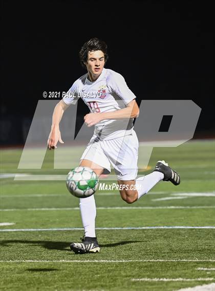 Thumbnail 2 in Denver East vs. Valor Christian (CHSAA 5A Second Round ) photogallery.