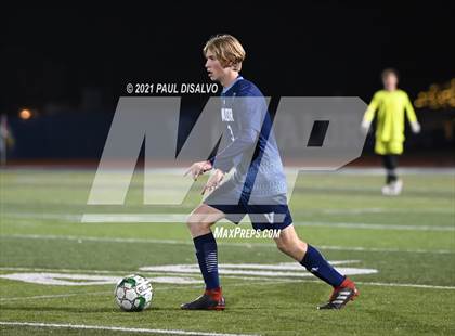 Thumbnail 1 in Denver East vs. Valor Christian (CHSAA 5A Second Round ) photogallery.