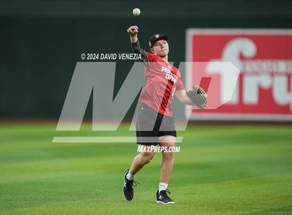 Thumbnail 2 in Dicks Sporting Goods Perfect Game (Freshman Sophomore) photogallery.
