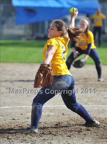 Thumbnail 3 in Interlake @ Bellevue photogallery.