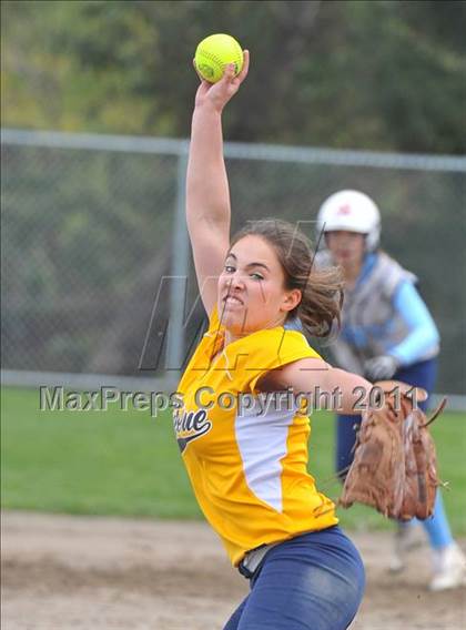 Thumbnail 3 in Interlake @ Bellevue photogallery.