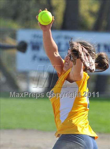 Thumbnail 2 in Interlake @ Bellevue photogallery.