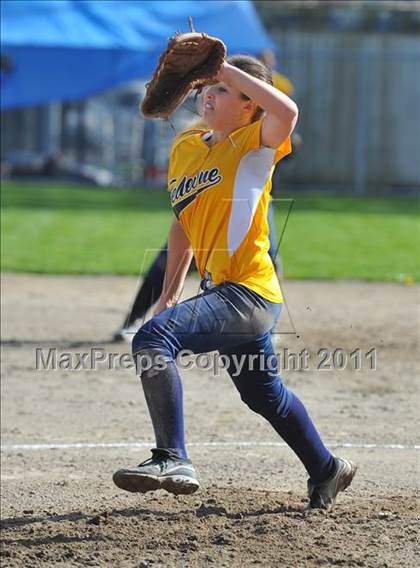 Thumbnail 1 in Interlake @ Bellevue photogallery.