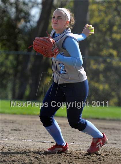 Thumbnail 3 in Interlake @ Bellevue photogallery.