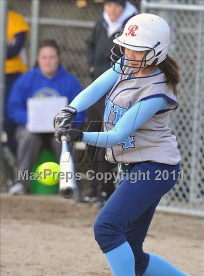 Thumbnail 2 in Interlake @ Bellevue photogallery.