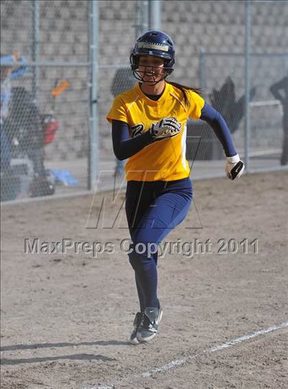 Thumbnail 3 in Interlake @ Bellevue photogallery.